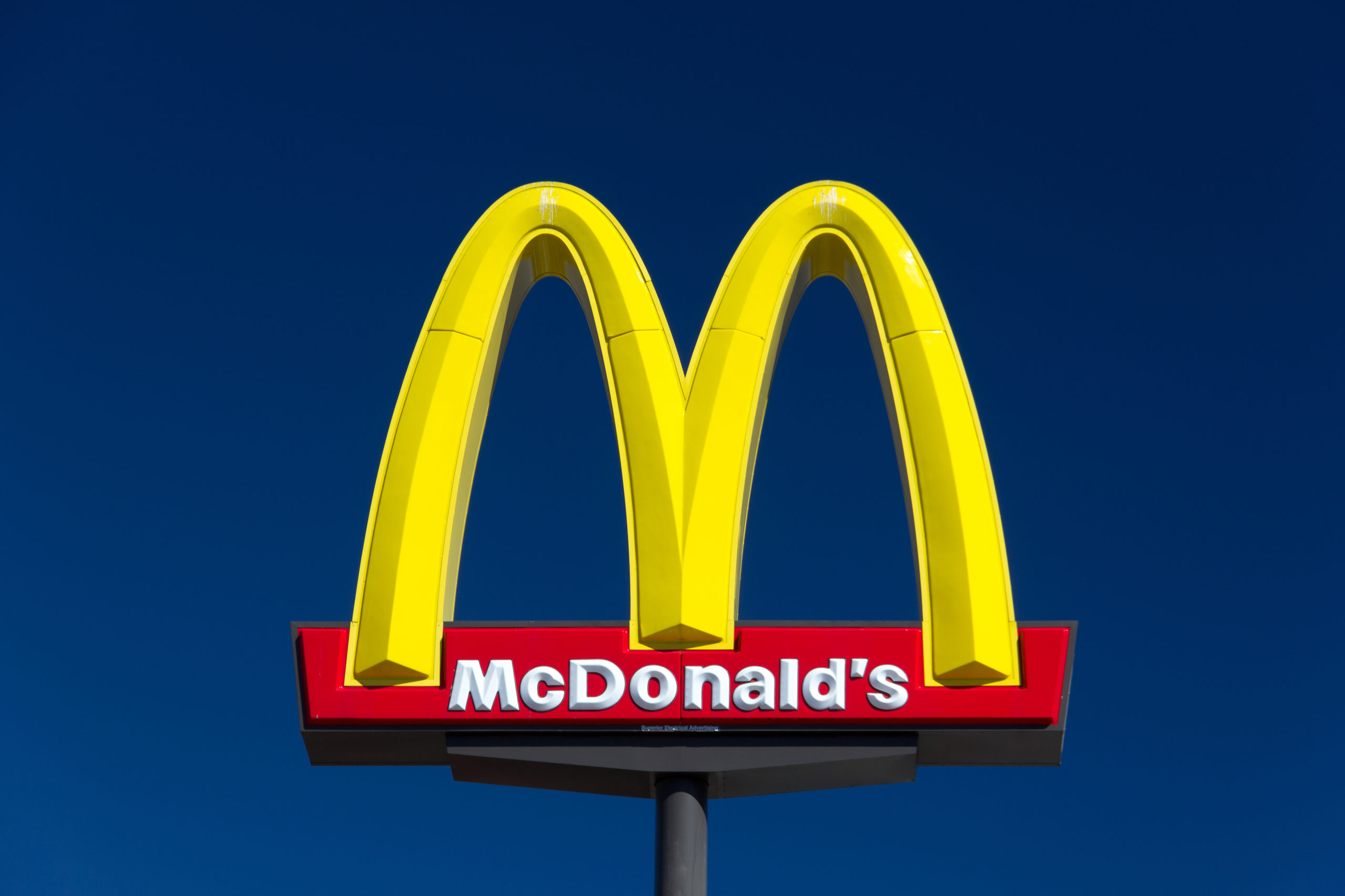 mcdonald-s-announces-global-ban-of-toxic-chemicals-in-food-packaging