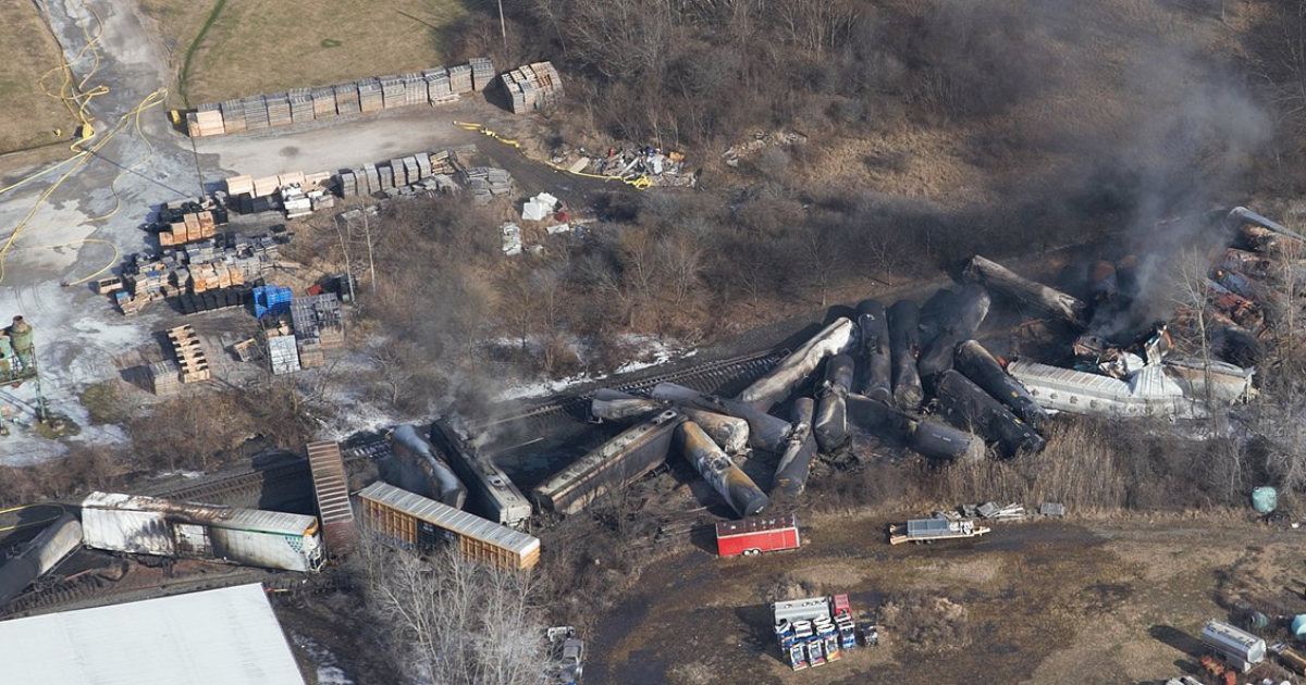 New investigation following Ohio train derailment uncovers the largest  polluters of vinyl chloride in the United States and the far-reaching toxic  impacts of making PVC plastics - Toxic-Free Future